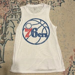 Women’s Philadelphia 76ers tank top